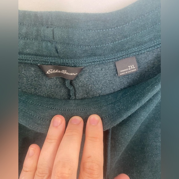 Eddie Bauer Women’s Sweats, Size 2XL - Picture 3 of 5